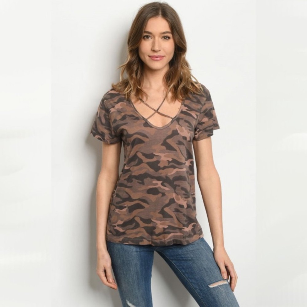 Wishlist rust camouflage v neck tee